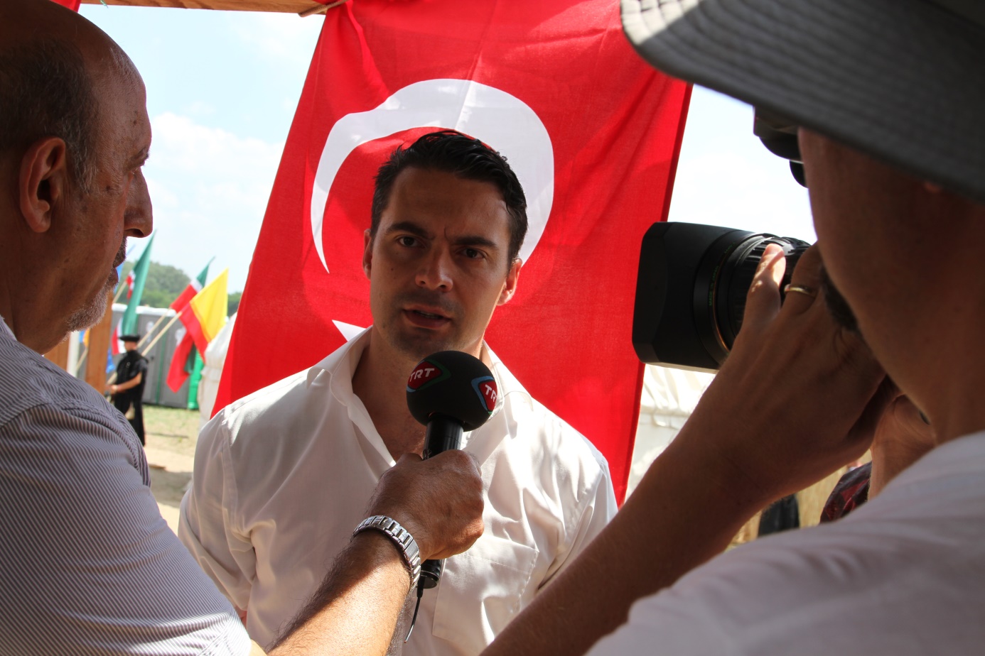 D:\UZAKTAKI DOSTLAR VE IZLER-YAZI VE FOTOĞRAFLAR\MACARİSTAN-IZLER\Macaristan- Turan Kurultayı'ndan görüntüler 2014 (14).JPG