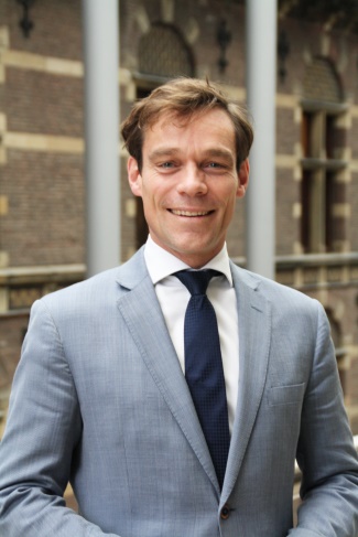C:\Users\ILHAN\Desktop\EYLUL BULTENINE GIRECEKLER\Martijn_van_Helvert_(2017).jpg