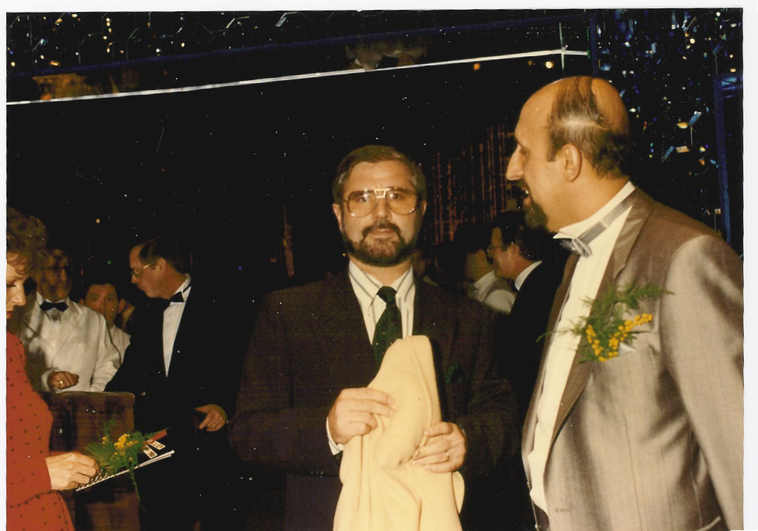 C:\Users\Ilhan\Desktop\HABERLER\Gerd Muller-i(Alman golcu) lhan Karacay.jpg