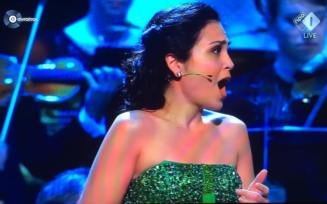 HOLLANDA’DA BİR DE AYLİN SEZER’İMİZ VAR…