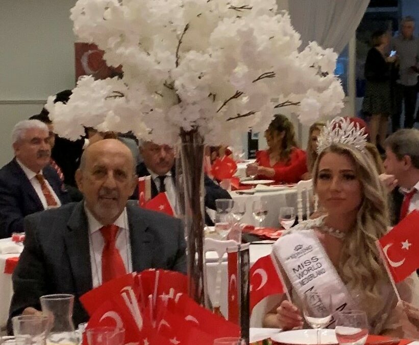 HOLLANDA’NIN TÜRK GÜZELİ DİLAY AŞI OLMADIĞI İÇİN DİSKALİFİYE OLDU