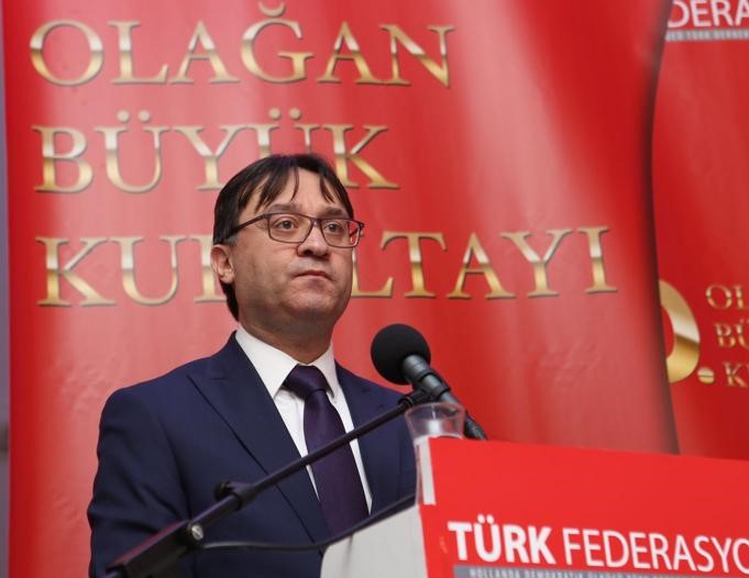 HOLLANDA’DA ÜLKÜCÜLERİN TERCİHİ YENİDEN MURAT GEDİK