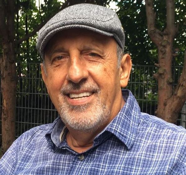 kişi, ağaç, adam, açık hava içeren bir resim Açıklama otomatik olarak oluşturuldu