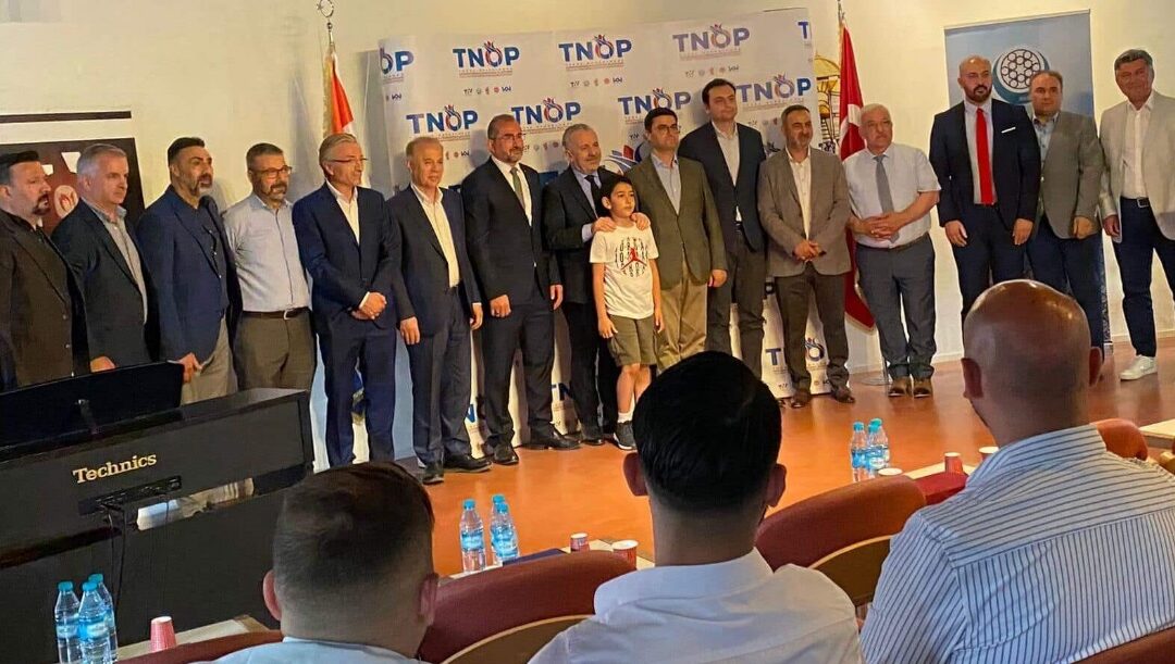 BİR ZAMANLAR GURBETE ÇARIKLA GELENLERİN ÇOCUKLARI, ŞİMDİLERDE ‘İŞADAMLARI PLATFORMU’ KURUYORLAR…