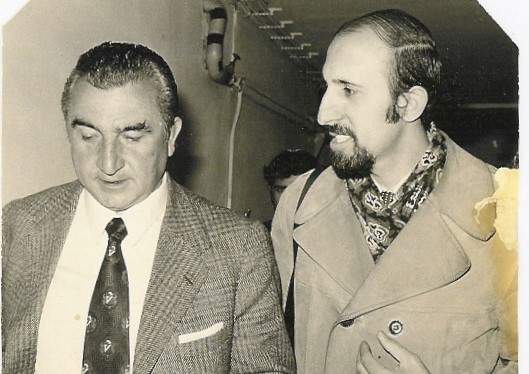 metin, kişi, adam, duvar içeren bir resim Açıklama otomatik olarak oluşturuldu