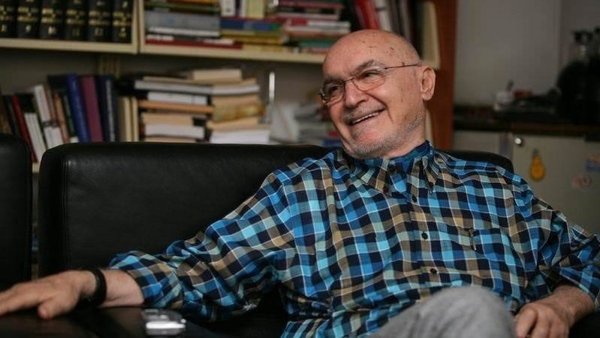 HINCAL ULUÇ’UN ARDINDAN: ÖNCEKİ GÜN KAYBETTİĞİMİZ MEDYA ÜSTADI İYİ BİR DOSTUMDU.