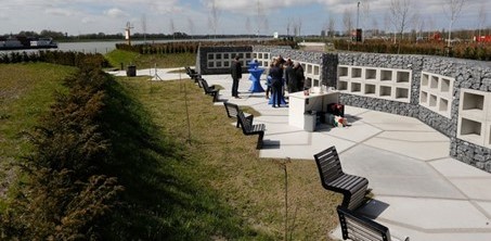 Afbeelding met gras, lucht, buiten, park Automatisch gegenereerde beschrijving