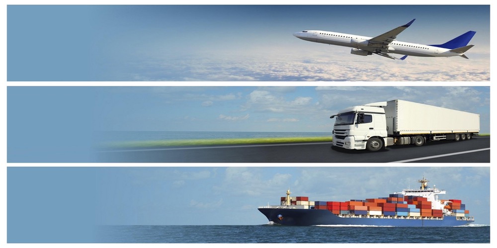 Afbeelding met transport, voertuig, hemel, Vrachttransport Automatisch gegenereerde beschrijving