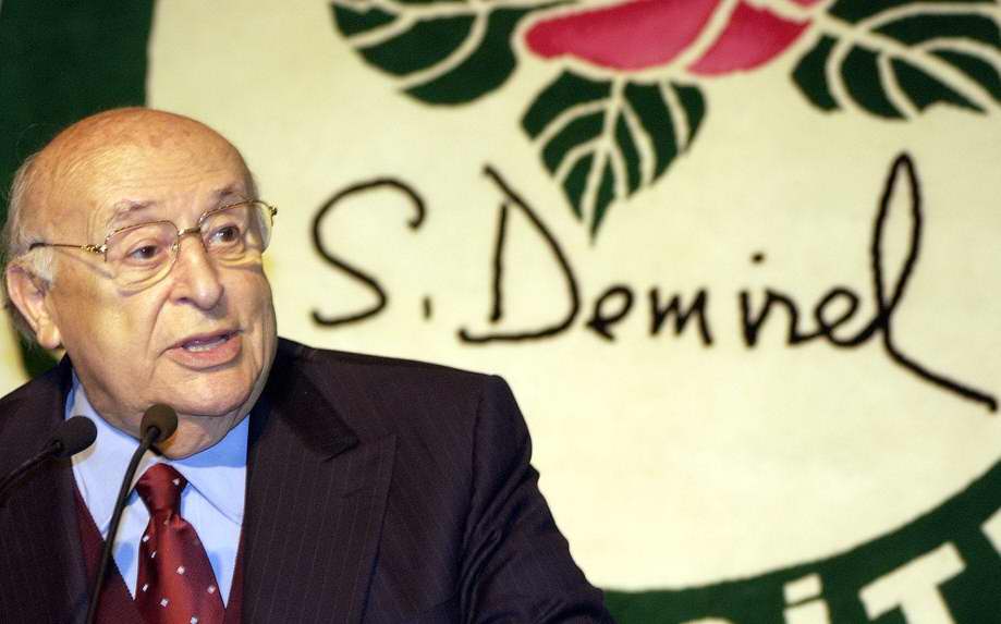 D:\Ahirete giden unlu dostlar\Suleyman Demirel.jpg