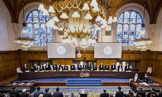 Afbeelding met overdekt, hal, muur, groot Automatisch gegenereerde beschrijving