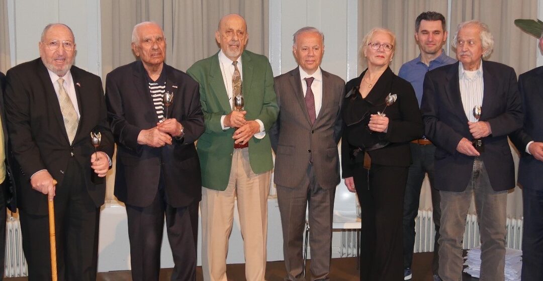 60 YILLIK HOLLANDA GÖÇ TARİHİNİN, TOPLUMA EN YARARLI 10 KİŞİSİ SEÇİLDİ