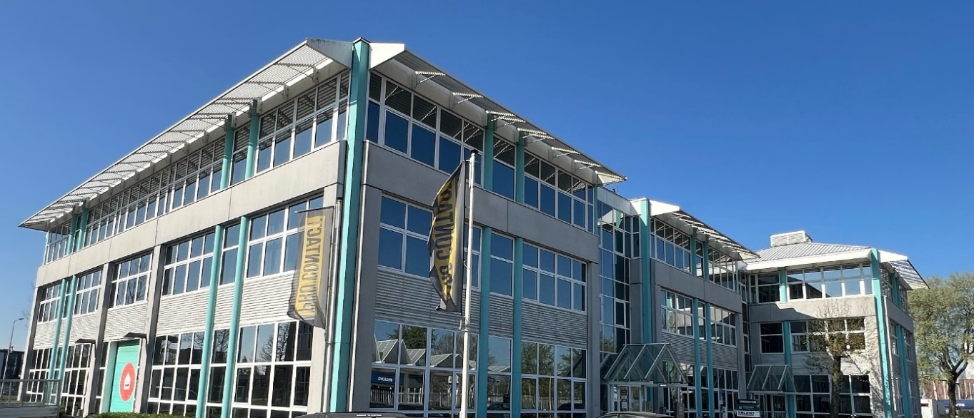 Afbeelding met buitenshuis, hemel, gebouw, architectuur Door AI gegenereerde inhoud is mogelijk onjuist.