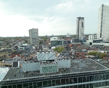 Afbeelding met buitenshuis, gebouw, hemel, wolk Door AI gegenereerde inhoud is mogelijk onjuist.