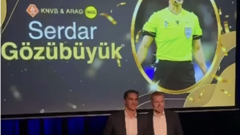 Afbeelding met kleding, Menselijk gezicht, person, persoon Door AI gegenereerde inhoud is mogelijk onjuist.