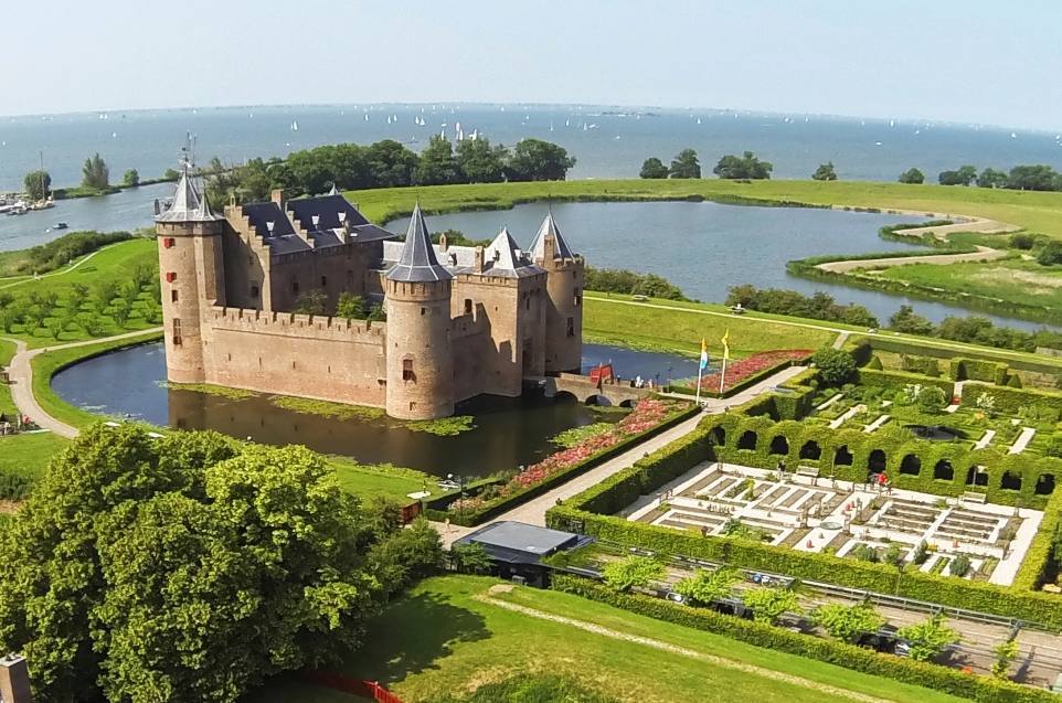 Muiderslot - Het beroemde kasteel van Floris V