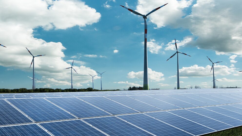 Küresel yenilenebilir enerji rekor kırarken Türkiye güneş ve rüzgârda hedef büyütüyor - Temiz Enerji