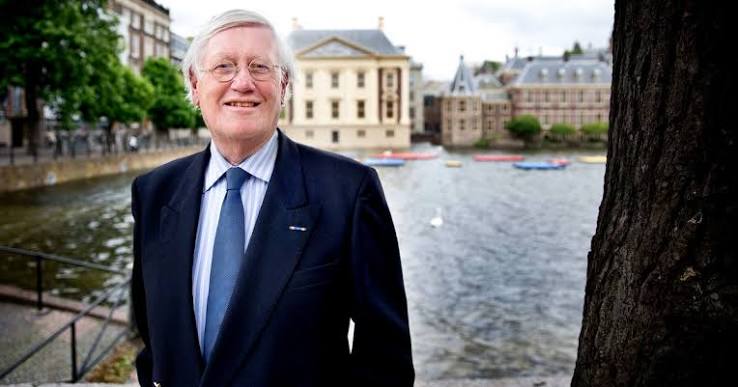 Voormalig VVD-leider en vicepremier Hans Wiegel overleden: 'Een groot staatsman' | Nieuws | AD.nl