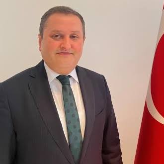 T.C. Dışişleri Bakanlığı - Amsterdam Başkonsolosluğu - Başkonsolosluk Tarihi ve Önceki Başkonsoloslarımız